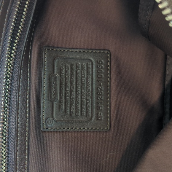 Coach - Picture 8 of 16